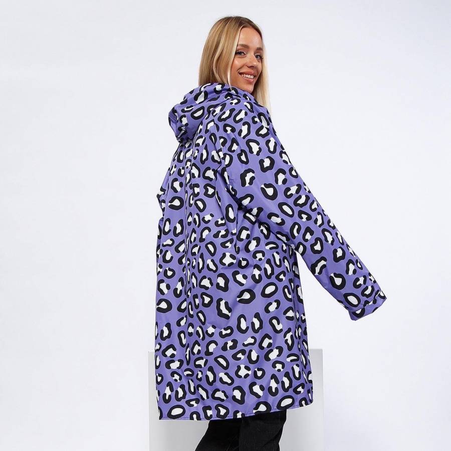 Дождевики оверсайз: в чем их положительные стороны