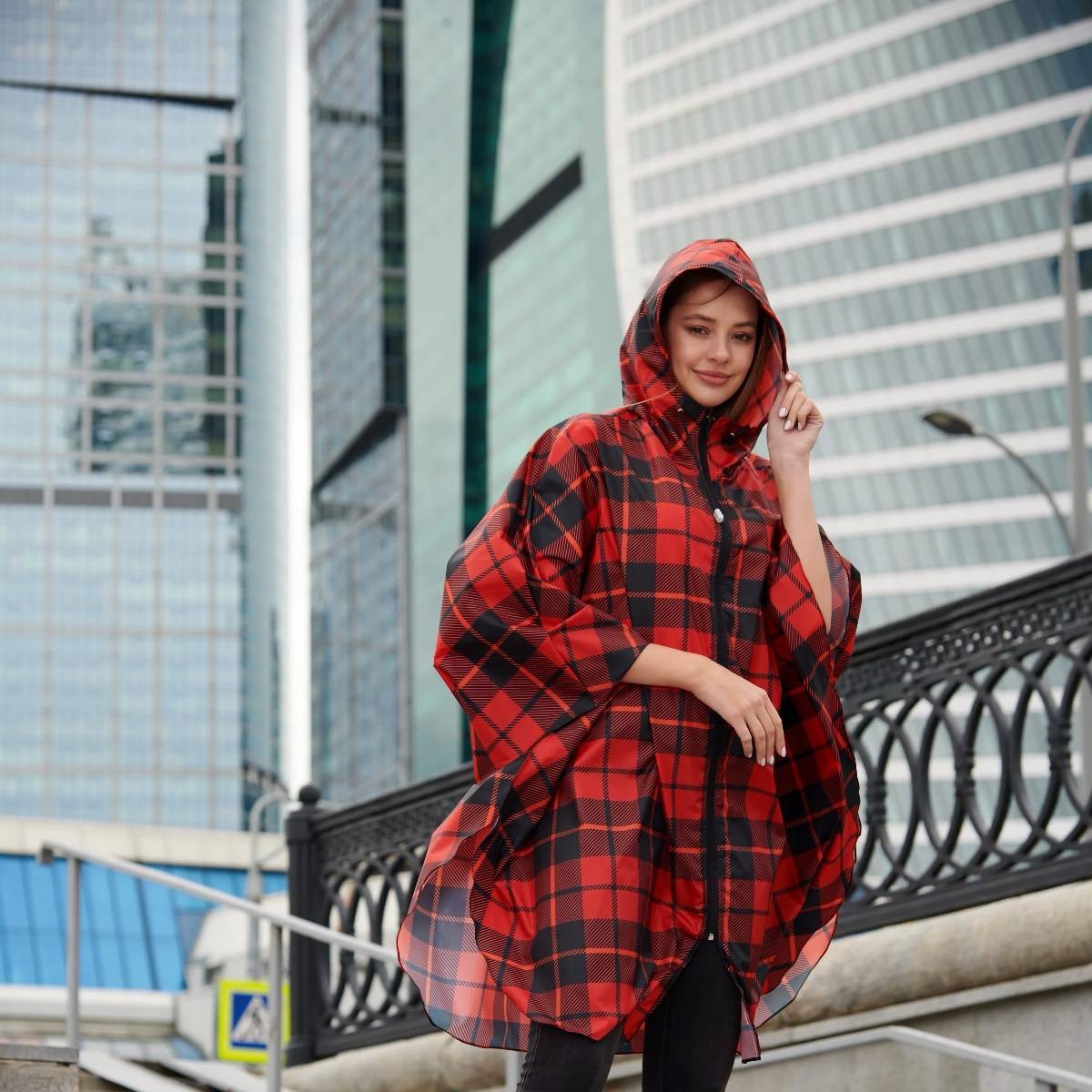 С чем носить дождевики