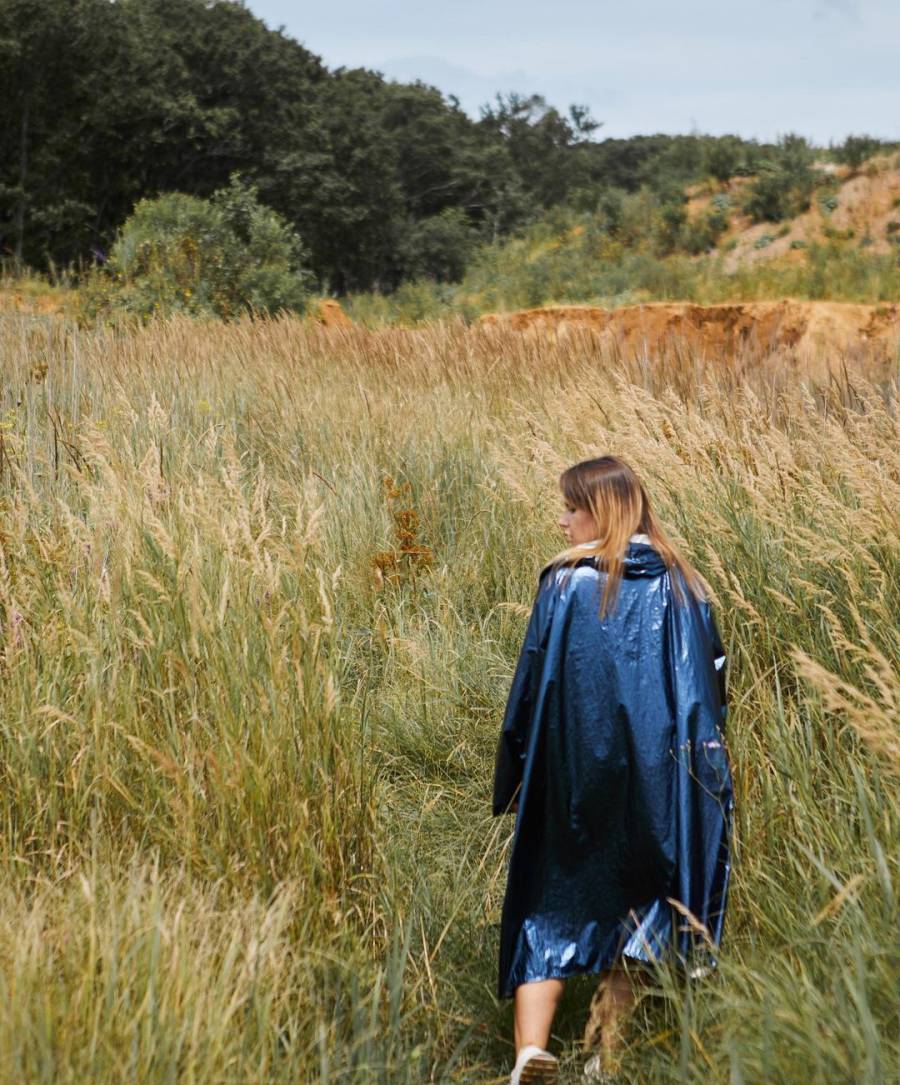 Какие дождевики подходят под разные типы одежды?