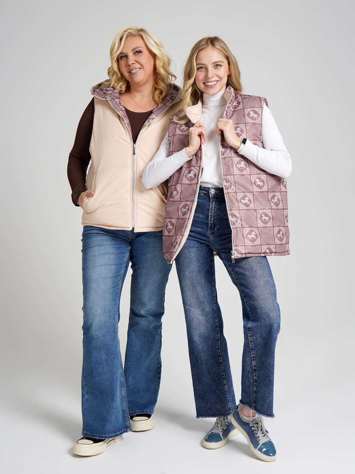 Жилетка двухсторонняя без капюшона "Белогривые лошадки"