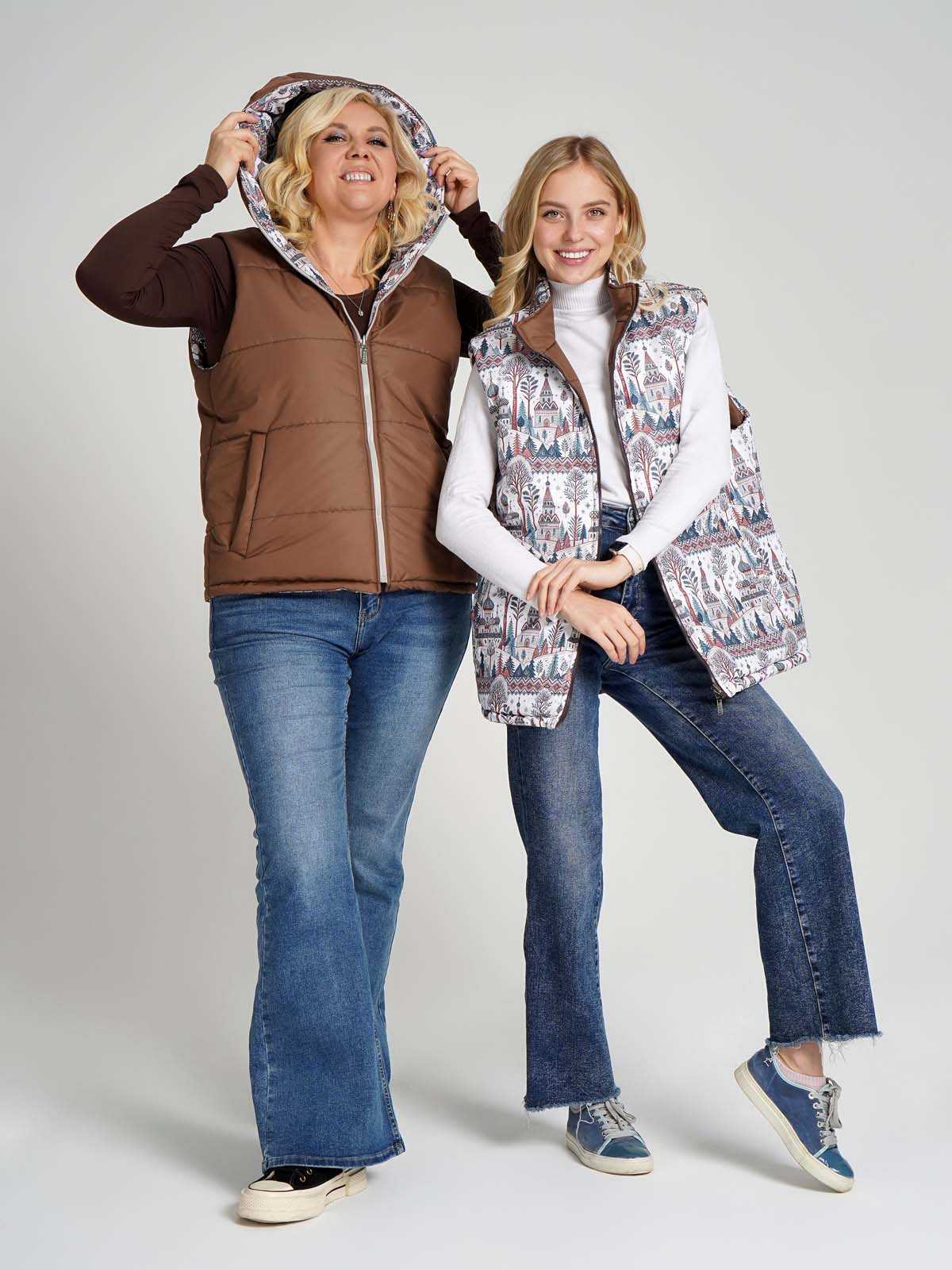 Жилетка двухсторонняя с капюшоном "Русская душа"