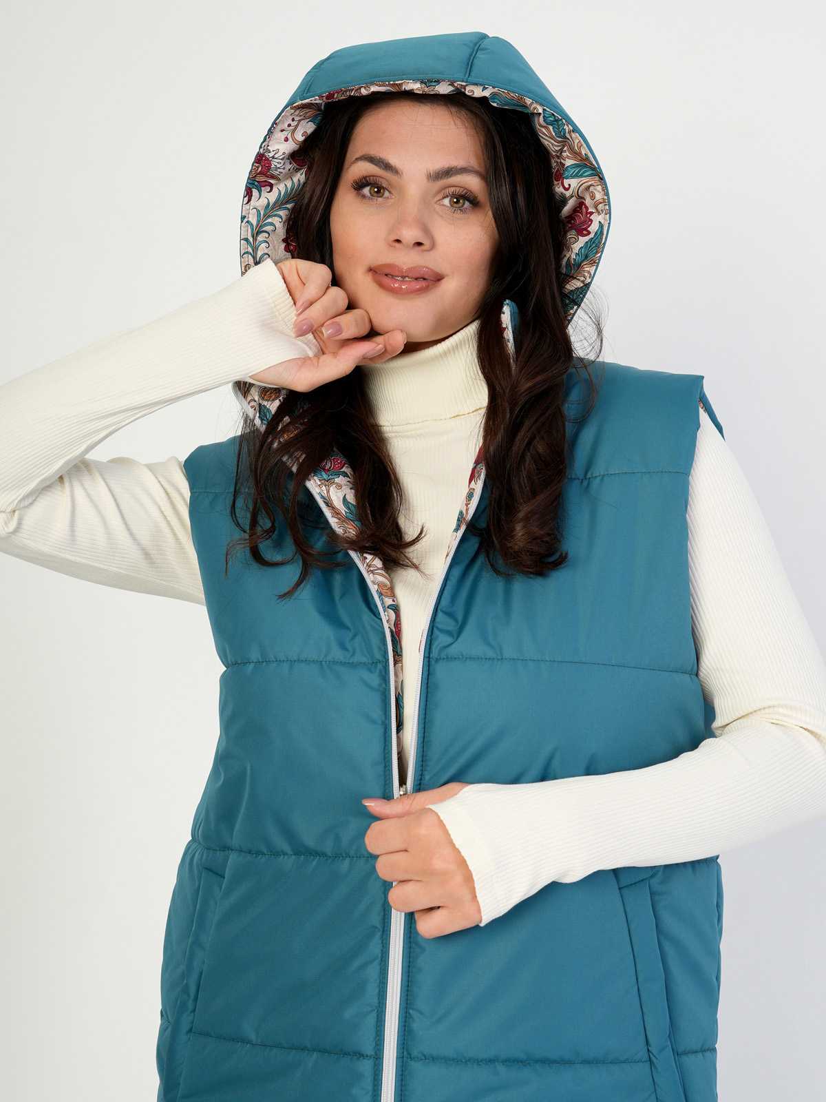 Жилетка двухсторонняя с отстегивающимся капюшоном "Аленький цветочек" ПРЕДЗАКАЗ