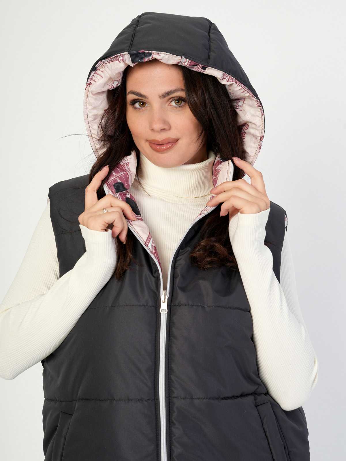 Жилетка двухсторонняя с отстегивающимся капюшоном "Кошки в окошках" ПРЕДЗАКАЗ